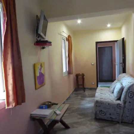 Holiday home Rifugio Storico Sul Mare Saint-Raphael (Var)